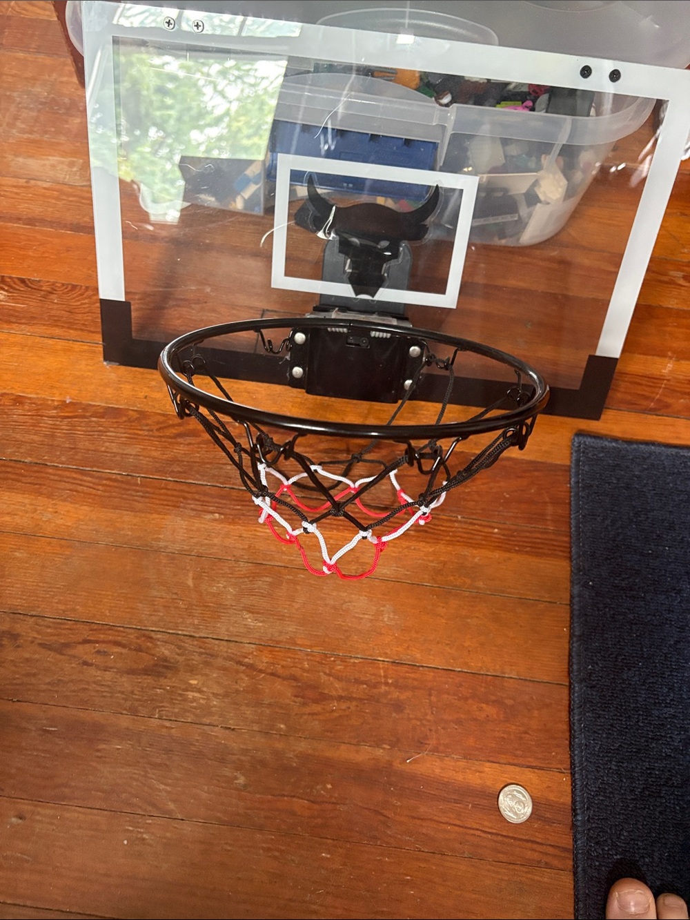 Over-the-Door Mini basketball hoop
